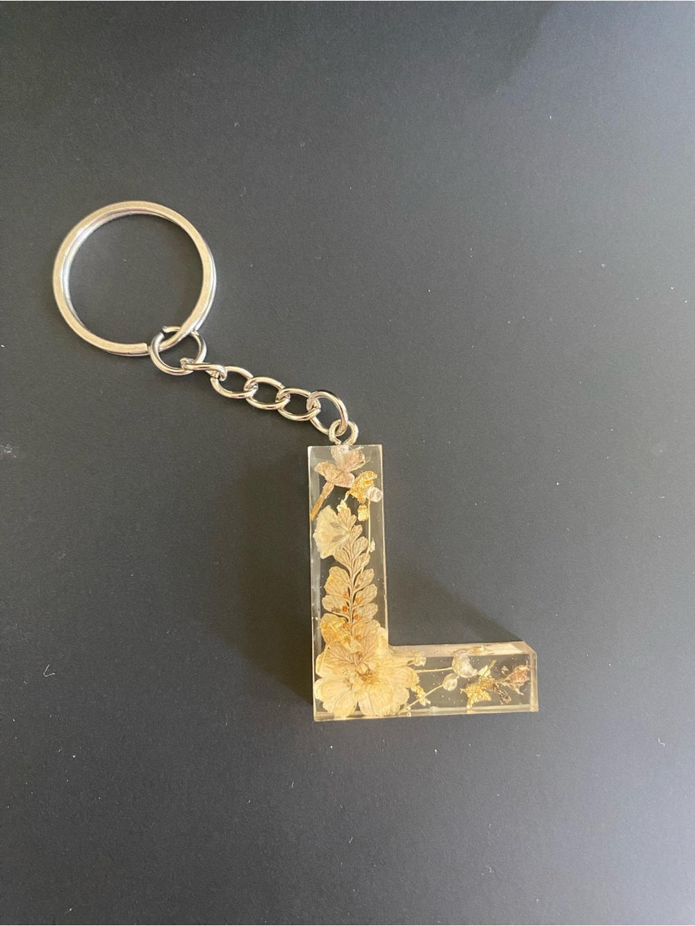 Resin Letter 'L' Keychain/Bag Charm with Dried Flowers & Gold Flakes - Handmade